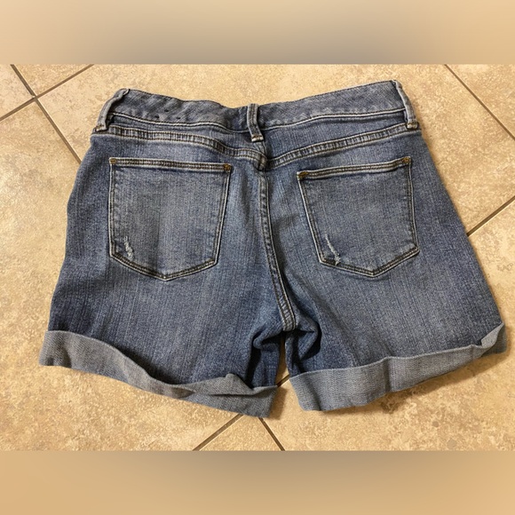 The limited. Easy short - Picture 2 of 5